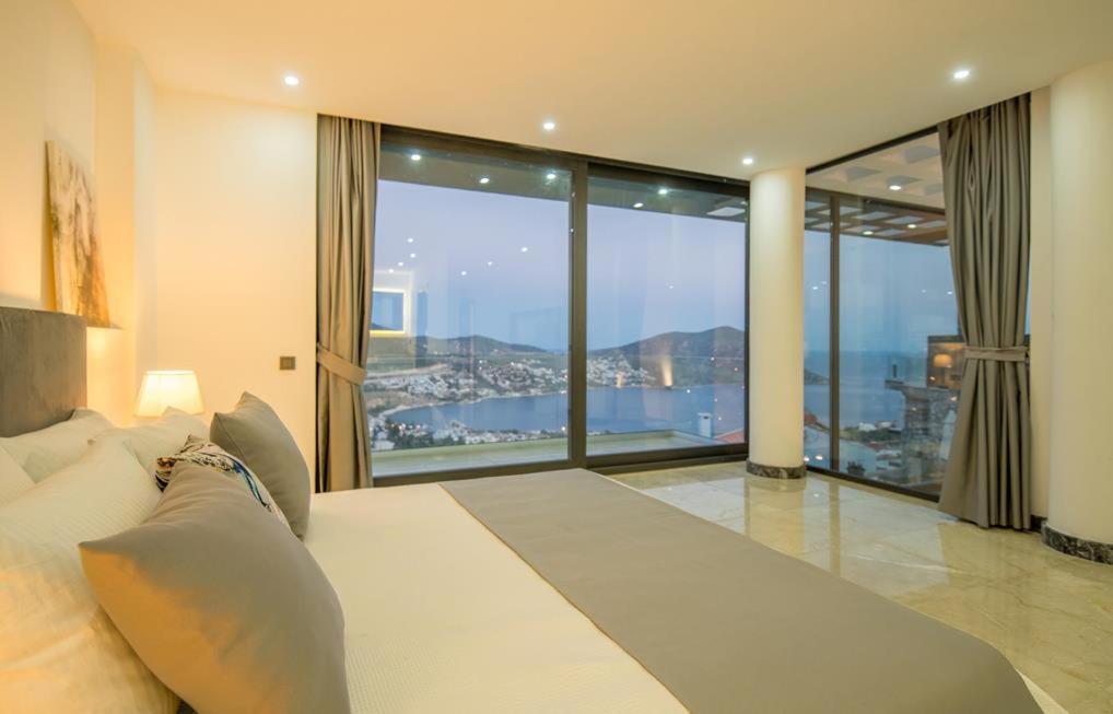 Villa Unlimited 2 Luxury 6 Bedroom Villa คาช ภายนอก รูปภาพ