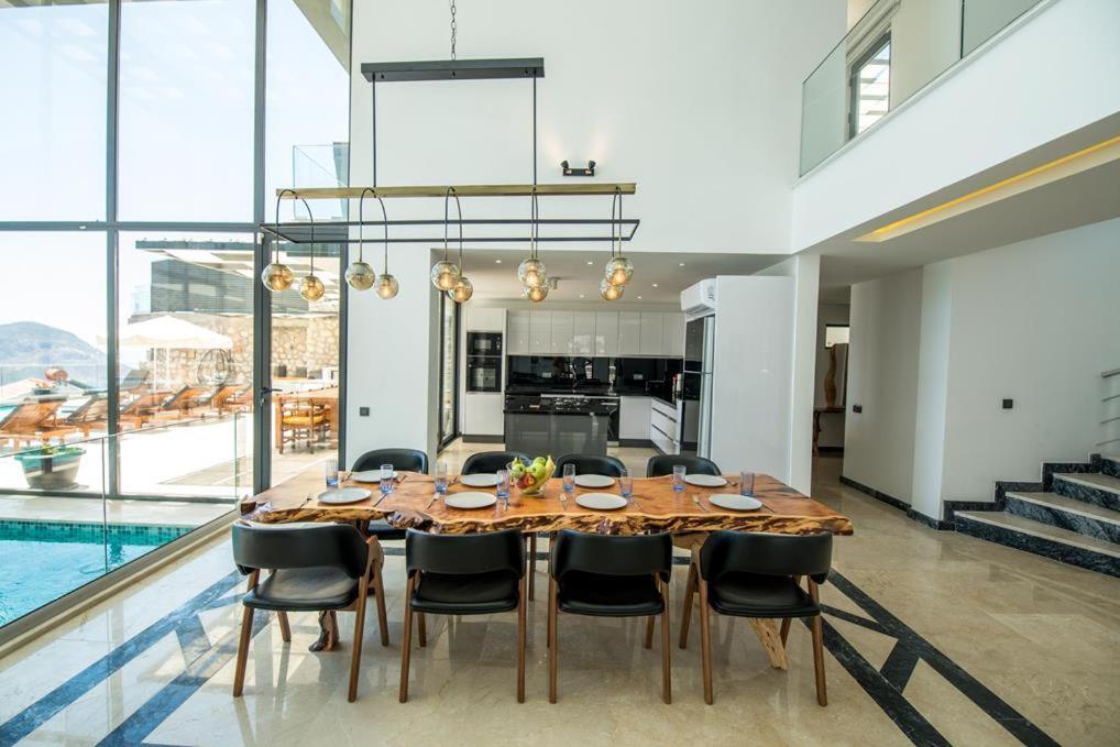 Villa Unlimited 2 Luxury 6 Bedroom Villa คาช ภายนอก รูปภาพ